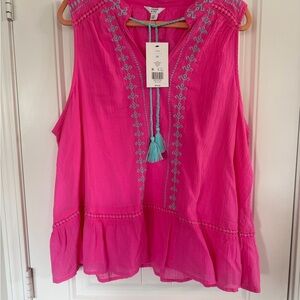 Crown & Ivy Pink Sleeveless Blouse with Blue Detailing